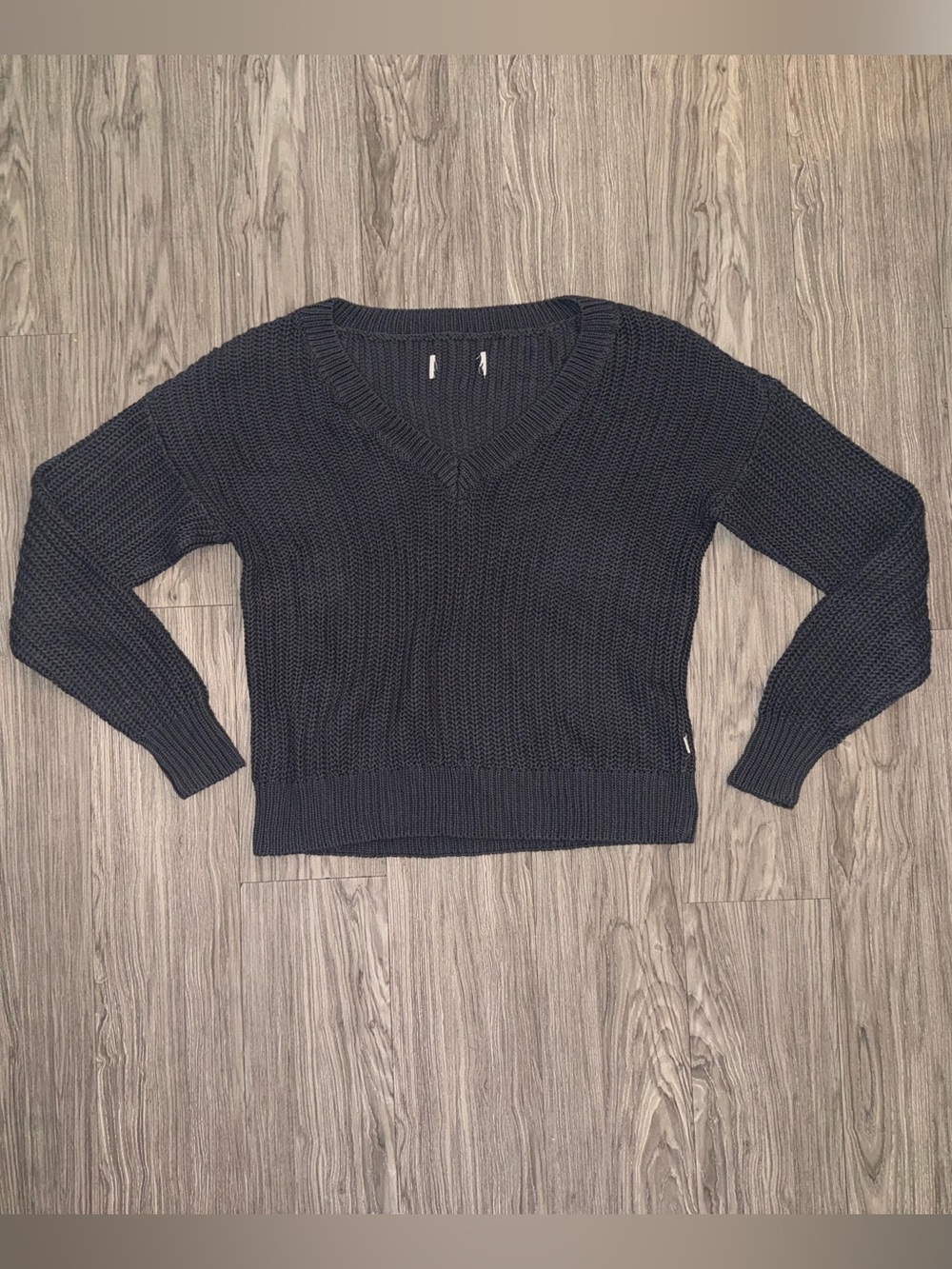 Victoria’s Secret PINK Chunky Knit V Neck Sweater Dark Grey Womens Sz Medium